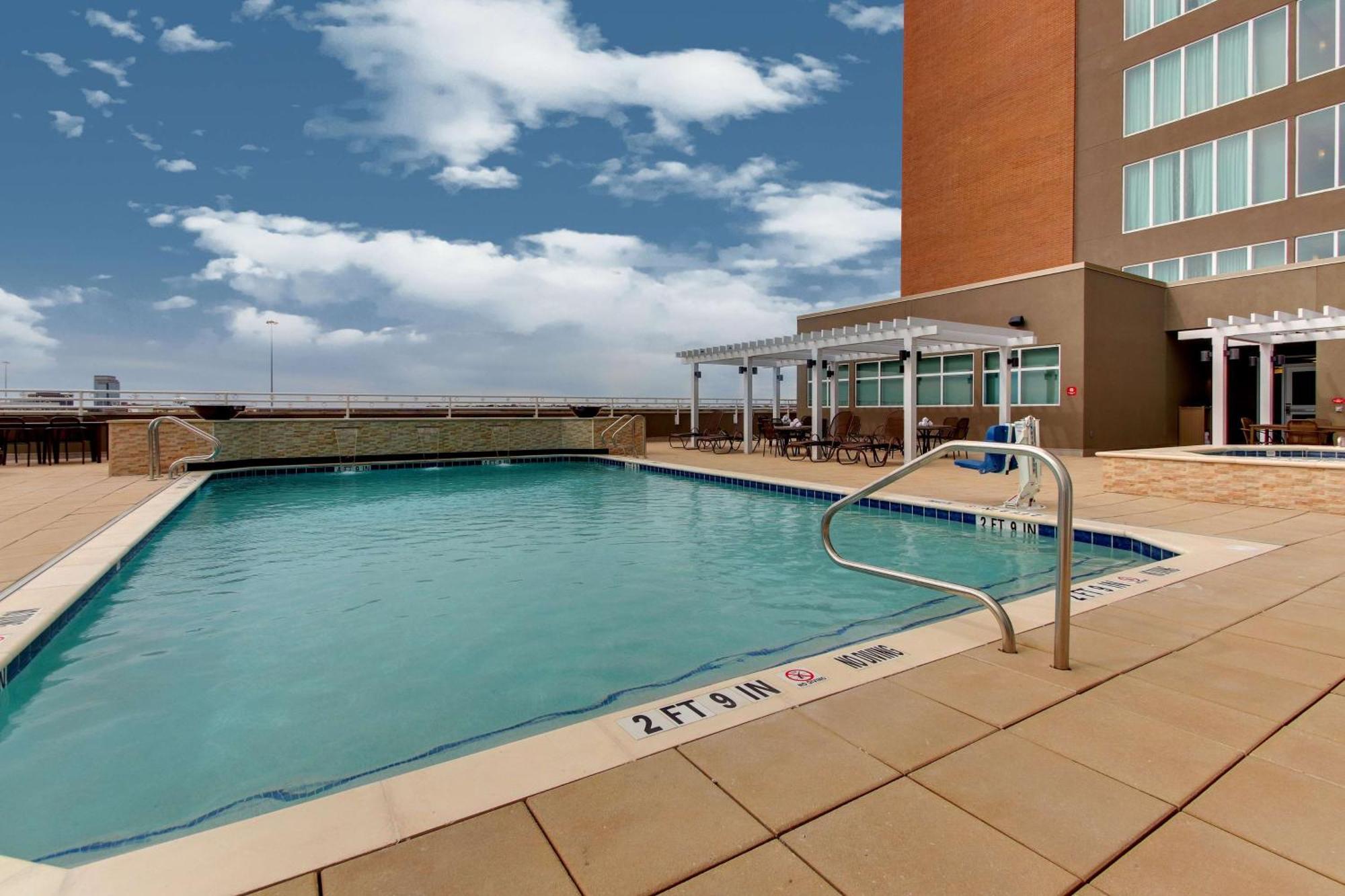 Drury Plaza Hotel Dallas Richardson Exterior photo