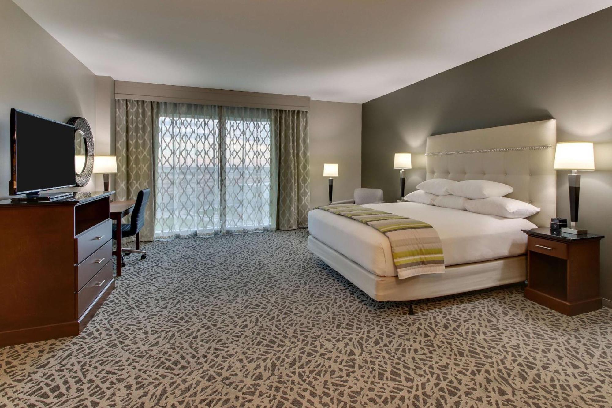 Drury Plaza Hotel Dallas Richardson Exterior photo